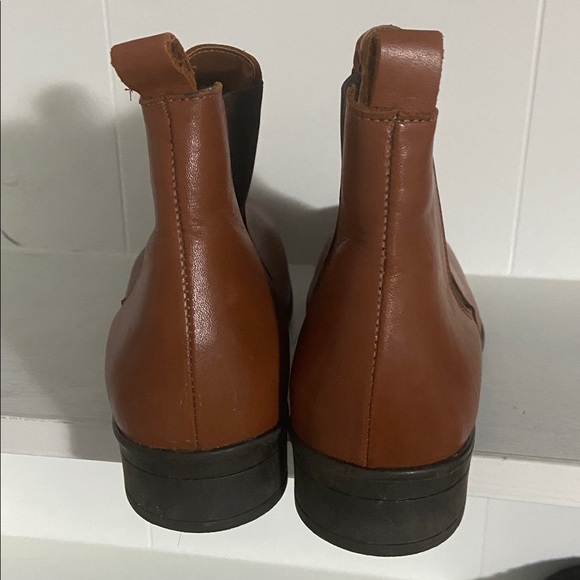 Aldo Brown Chelsea Ankle Boots - Women's - Picture 3 of 6